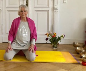 Yoga online mit Monica Wapnewski